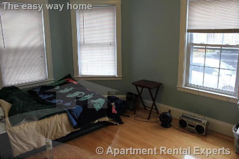 154 Magazine St, Cambridgeport