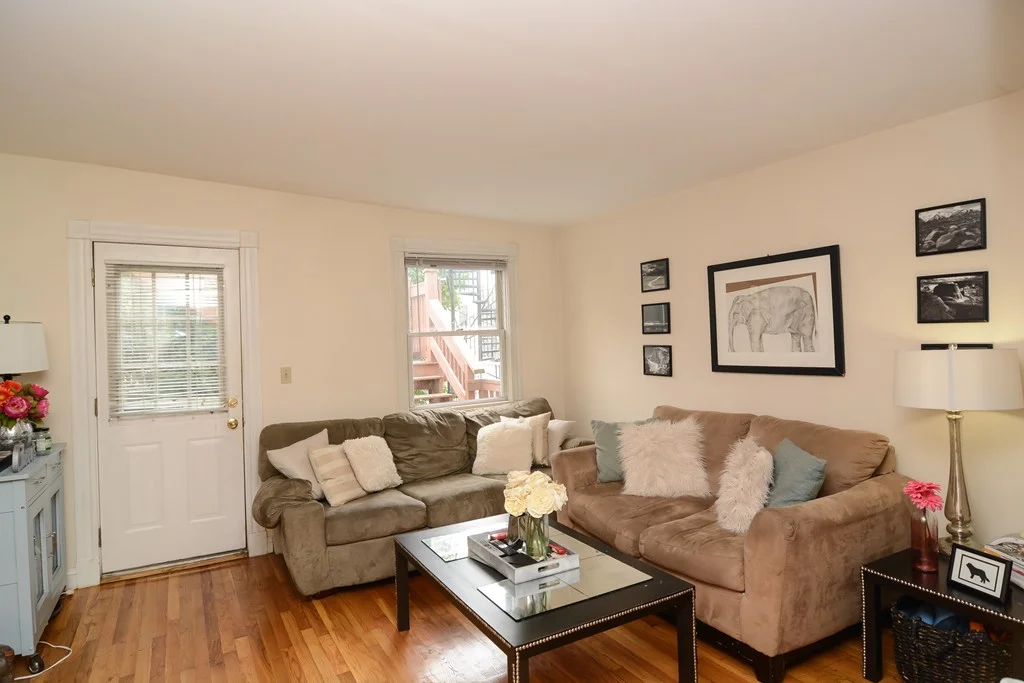 546 East 8th St, South Boston