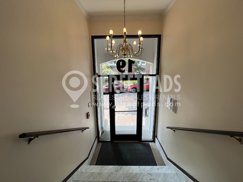 19 Fairbanks St, Griggs Park