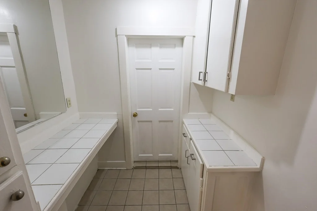 498 Whipple St, Fall River