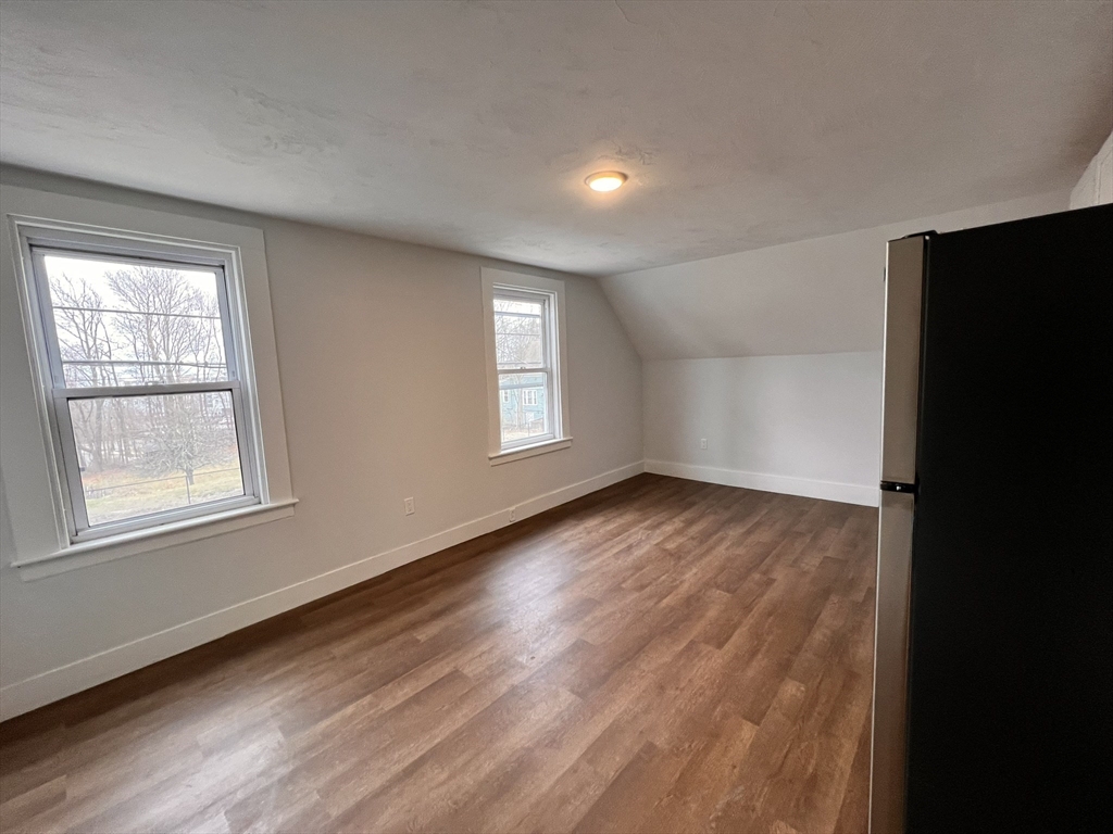 400 Court St, North Plymouth