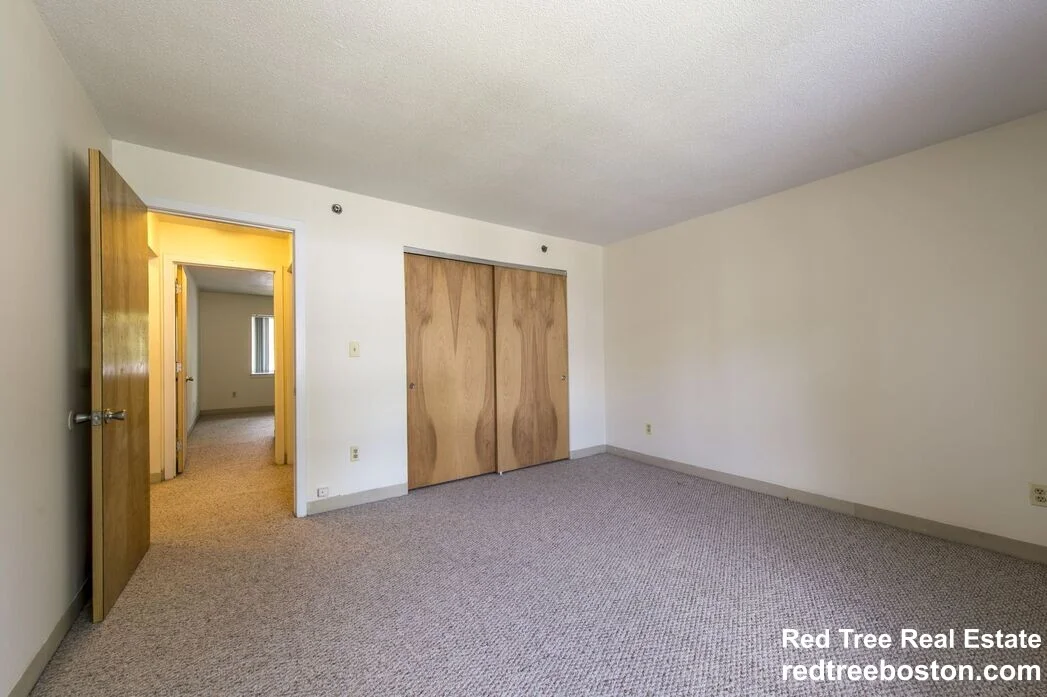 154 North Beacon St, Brighton