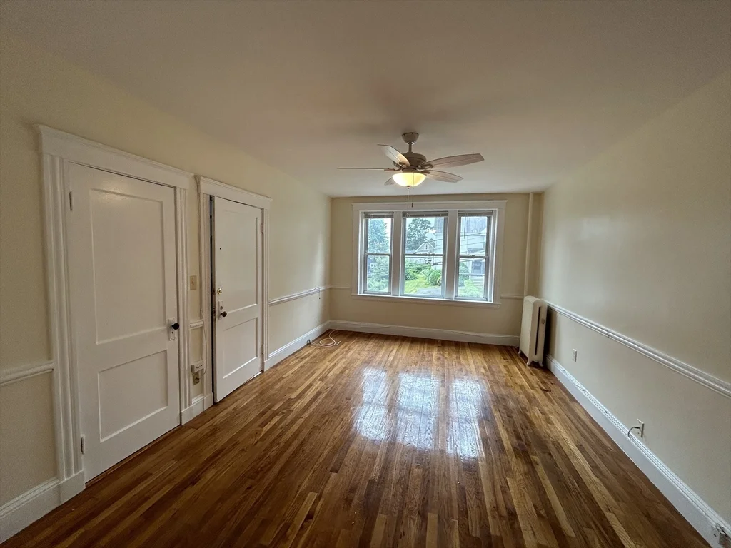 31 Dennison Ave, Framingham