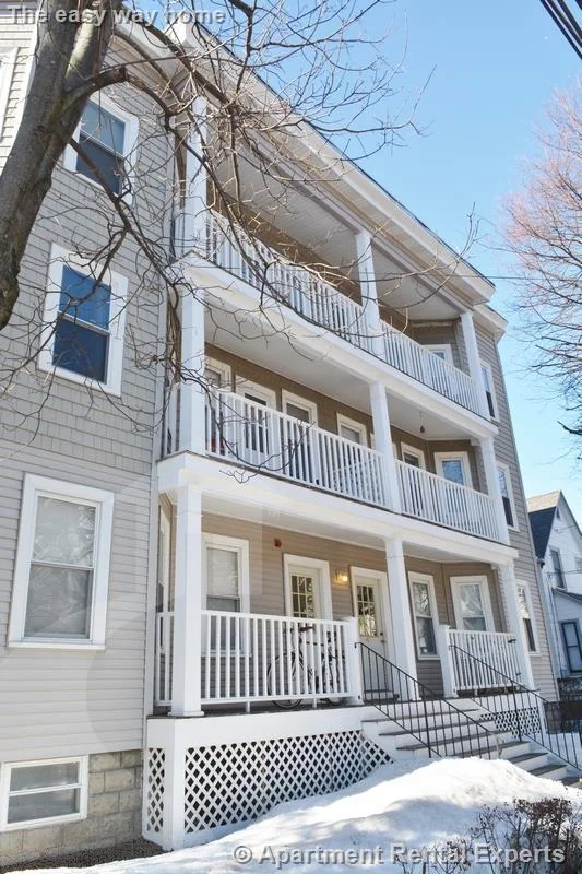 40 Linden Ave, Porter Square