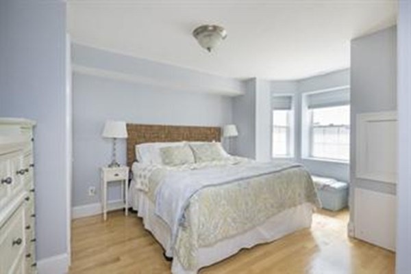 64 Gates St, South Boston