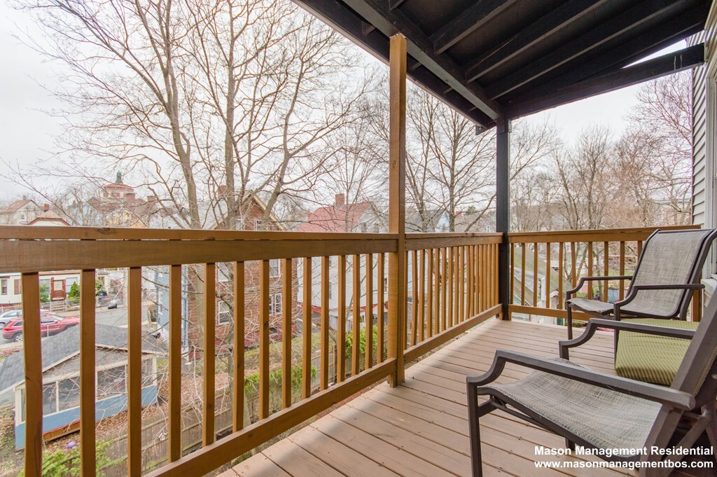 126 Minden St, Jamaica Plain