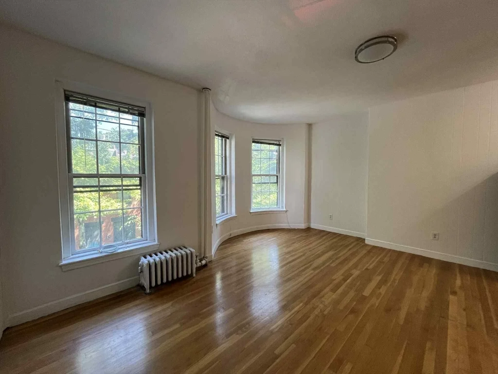 11 Cazenove St, South End