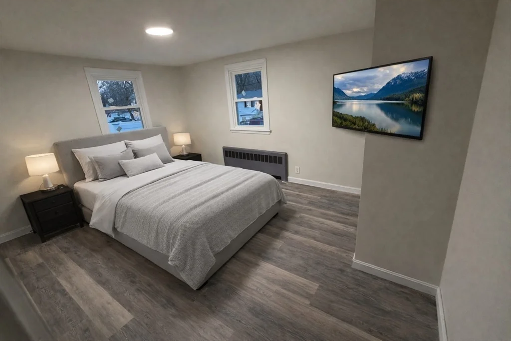 23 Rhodes Cir, Hingham