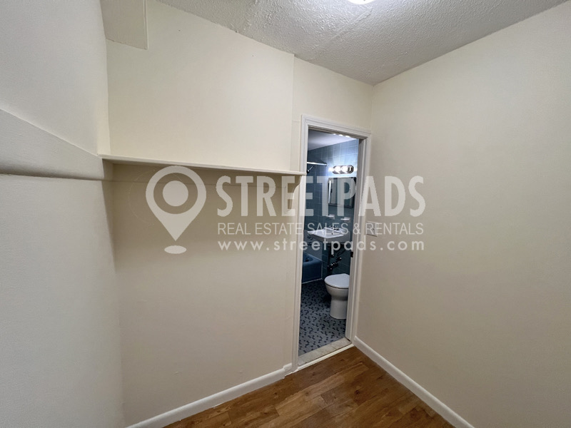 2018 Commonwealth Ave, Brighton