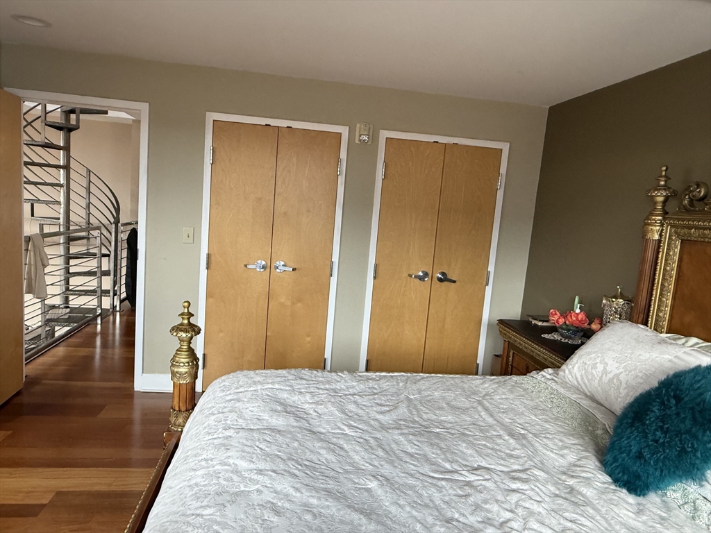 10 Ocean Ave, Revere Beach