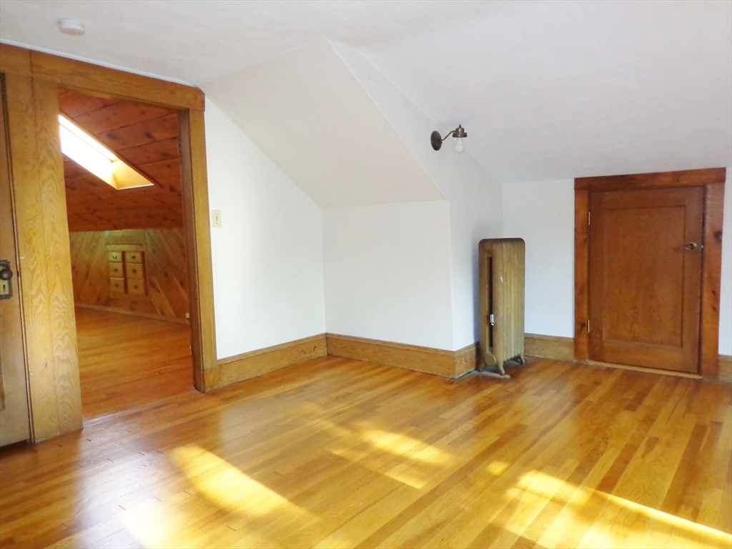 117 Lewis Rd, Belmont