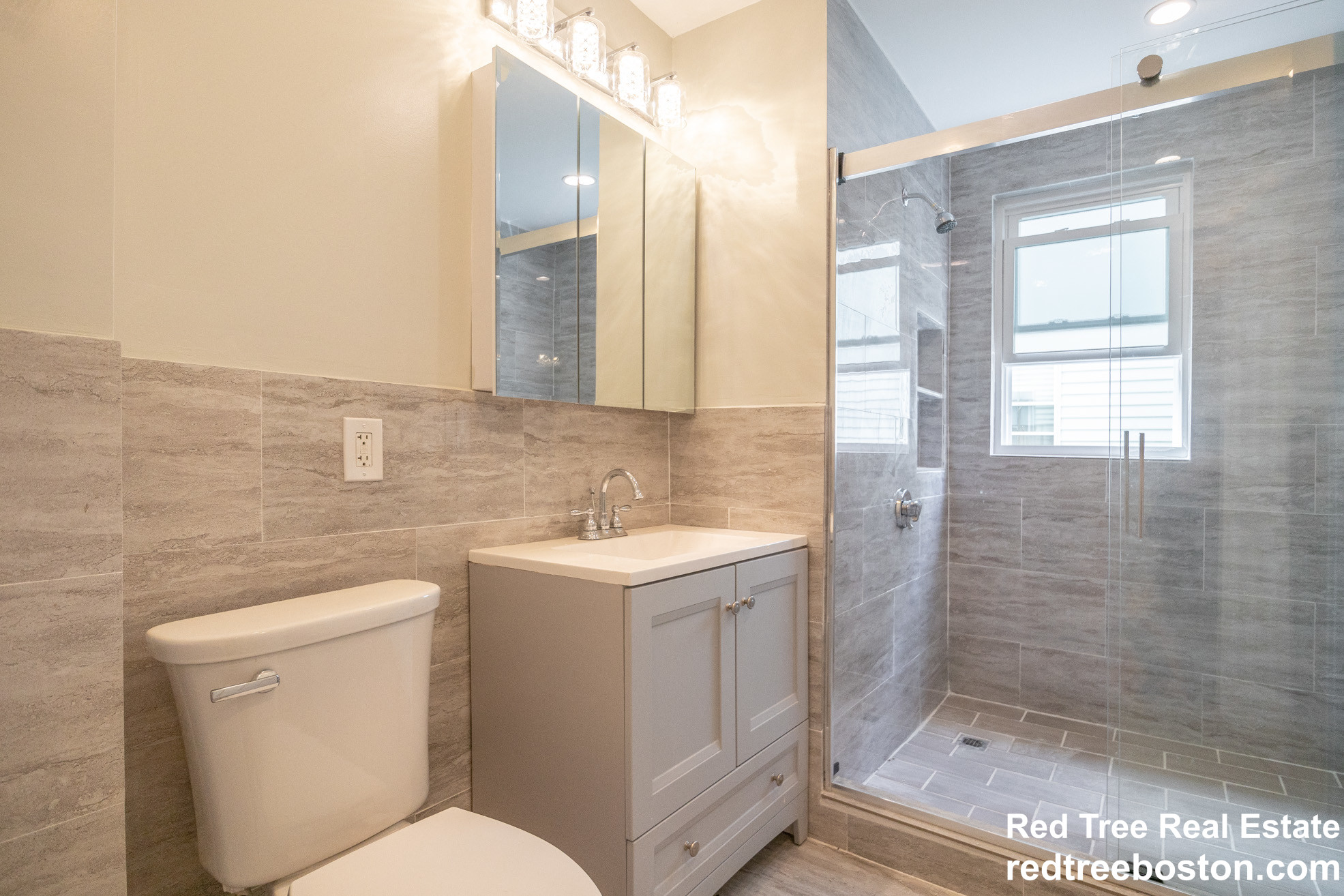 164 Hyde Park Ave, Jamaica Plain