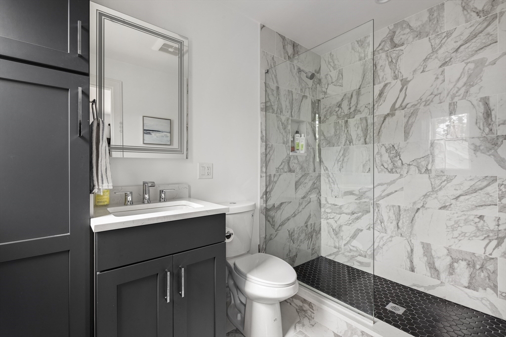 10 Hallet, Dorchester