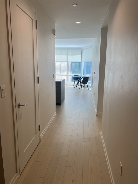 1 Franklin, Downtown