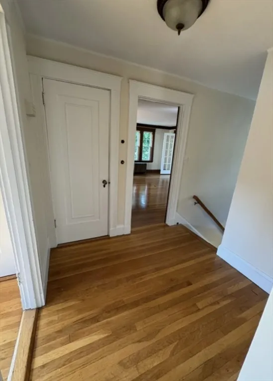 124 Langley Rd, Newton