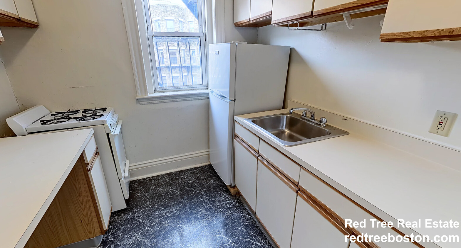 106 Queensberry St, Fenway