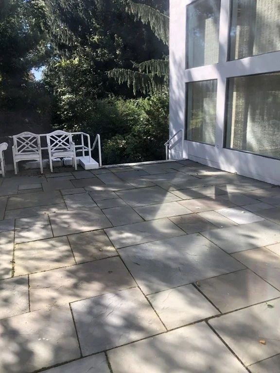 132 Yarmouth Rd, Chestnut Hill