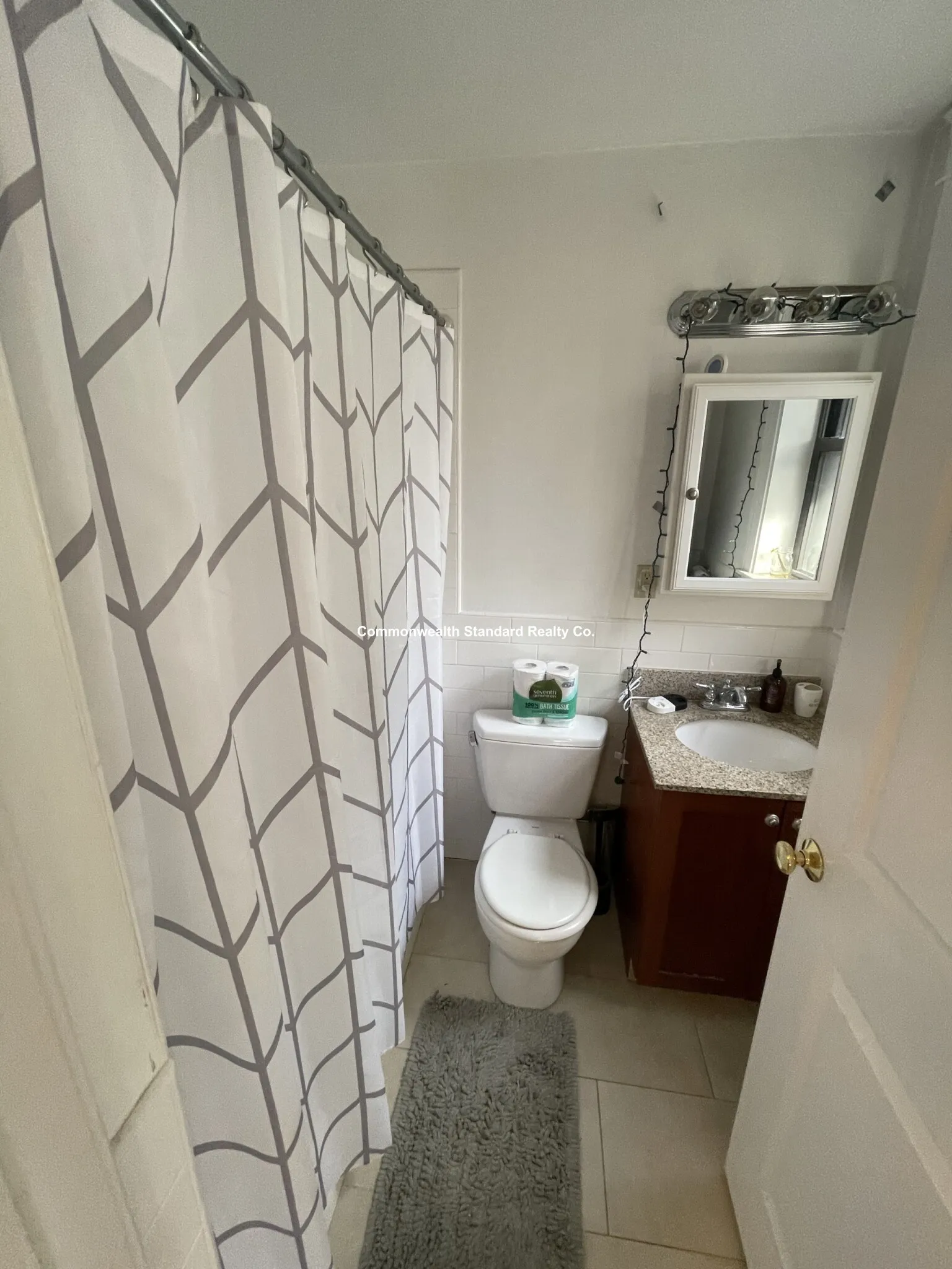 27 Glenville Ave, Allston