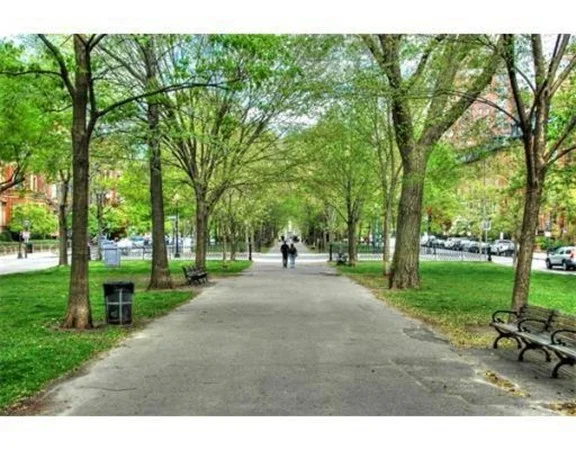 62 Commonwealth Ave, Back Bay