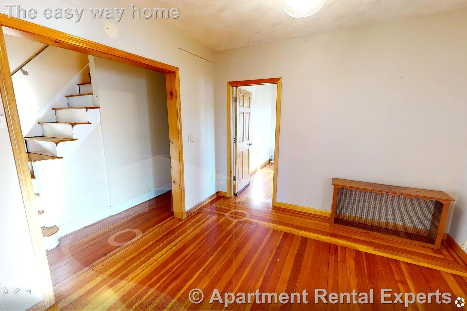 27 Princeton St, Tufts