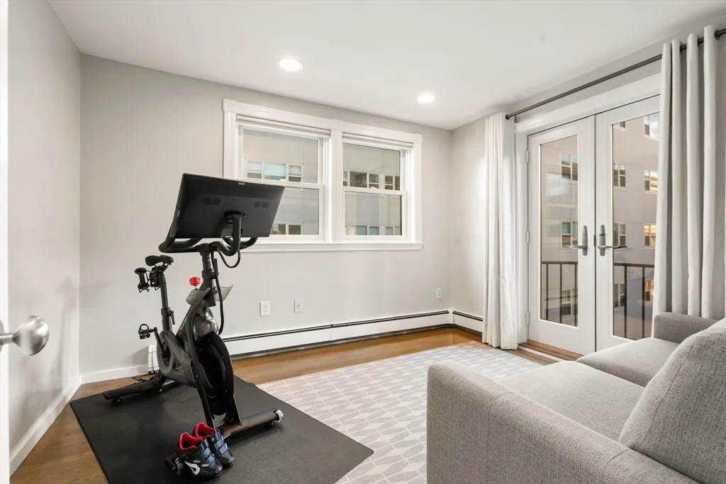 203 Saint Botolph St, Back Bay