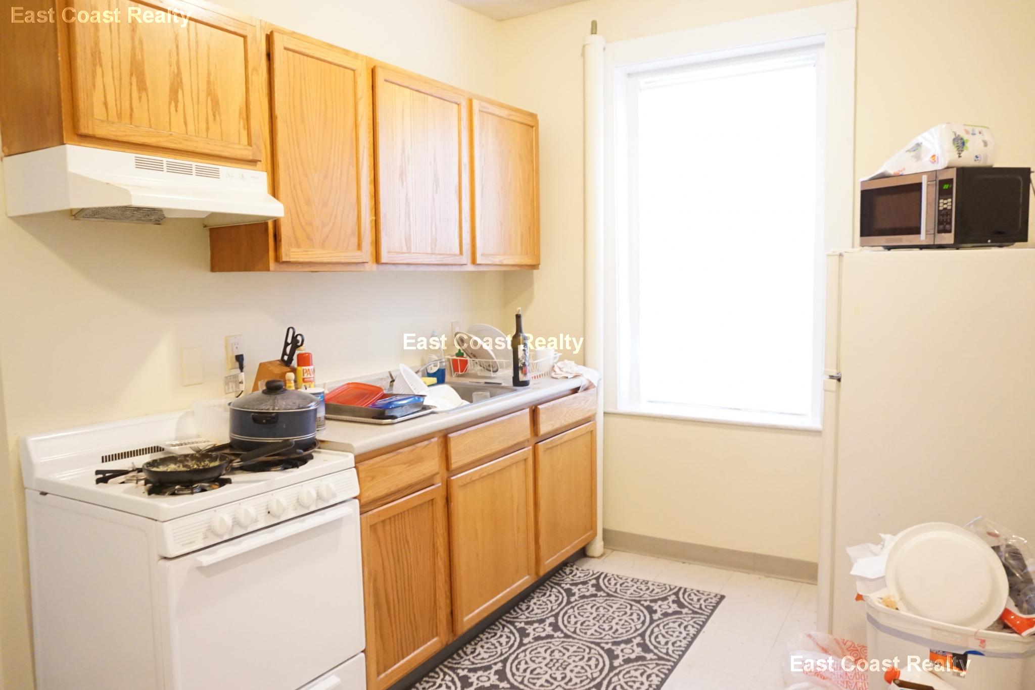 161 Kelton St, Allston