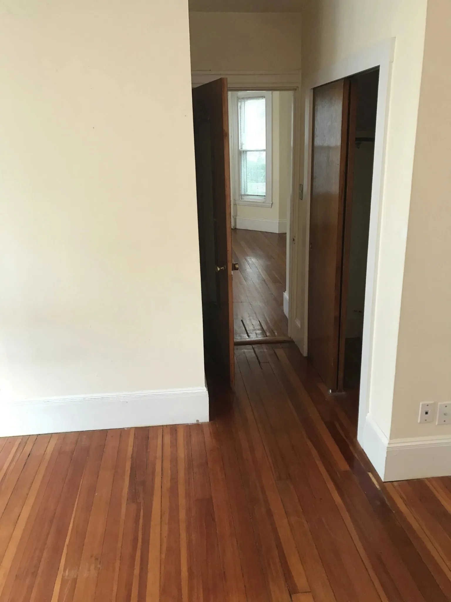 381 Harvard St, Mid-Cambridge