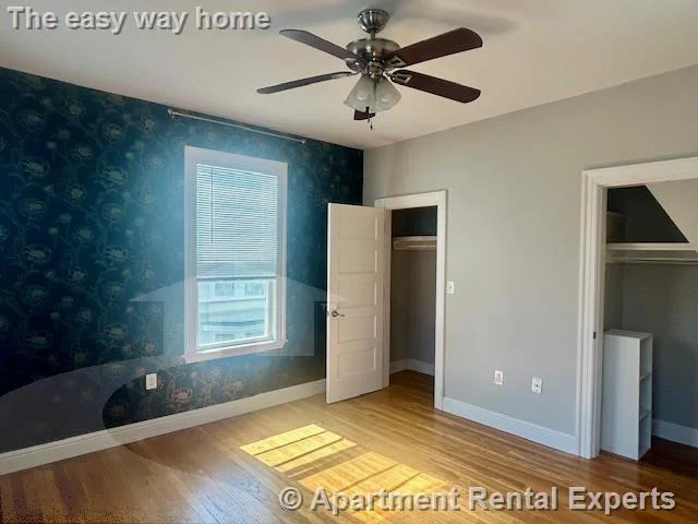 13 Pleasant St, Central Square