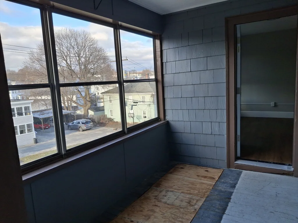 44 Pratt St, Fitchburg