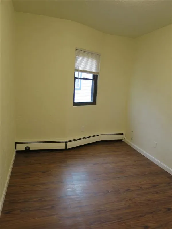 111 Walnut St, Winter Hill