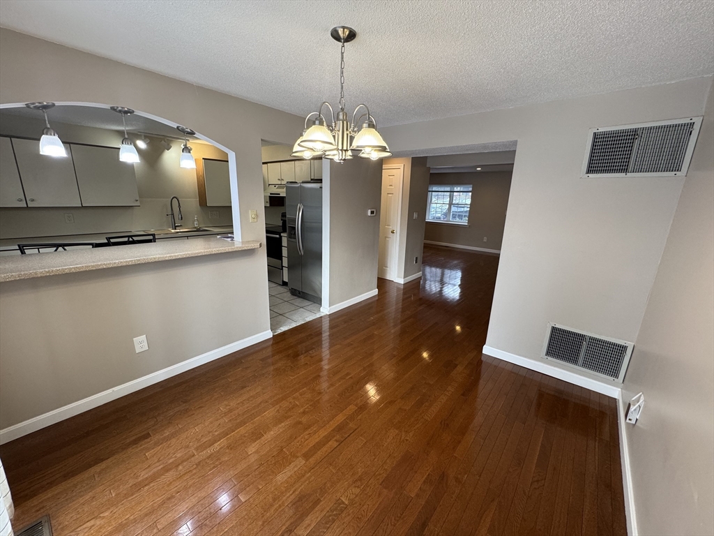 320 Newbury St, Danvers