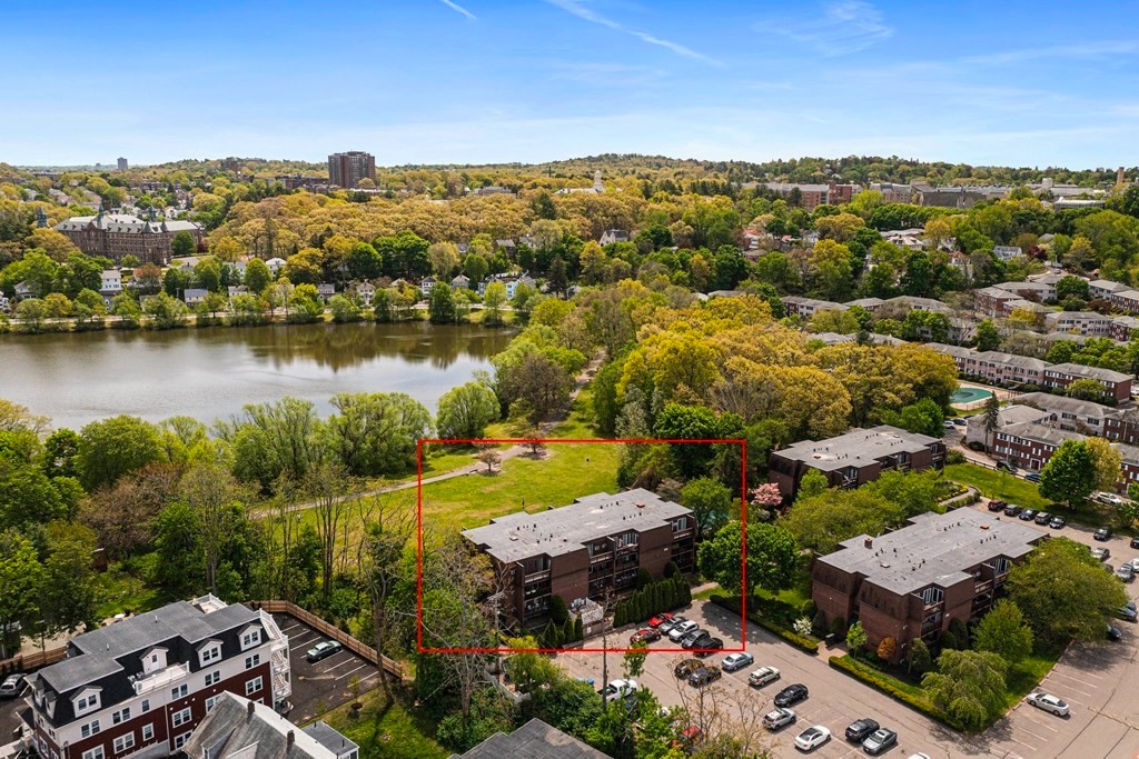 140 Kenrick St, Brighton