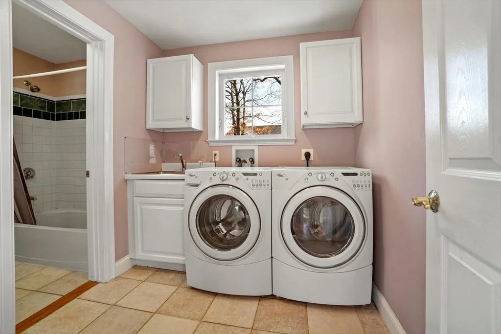 20 Donizetti St, Wellesley