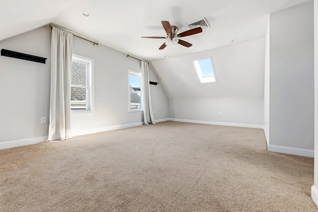 21 Emerton St, Salem