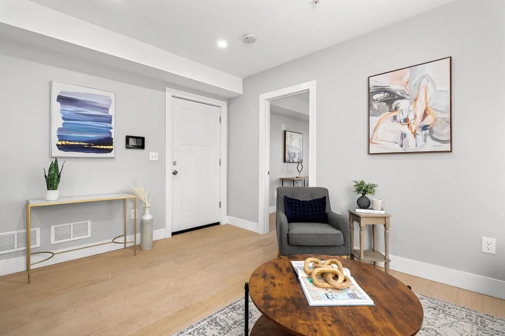 679-683 Columbia Rd, Dorchester