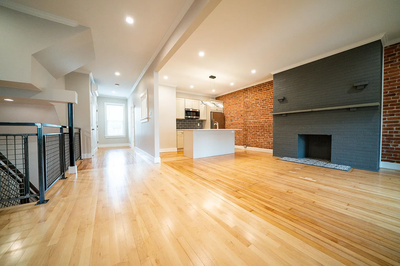 1755 Commonwealth Ave, Brighton