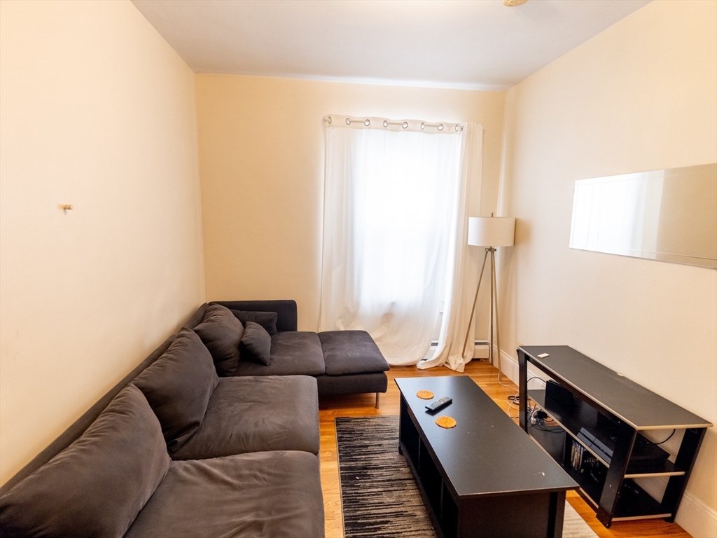 43 School St, Jamaica Plain