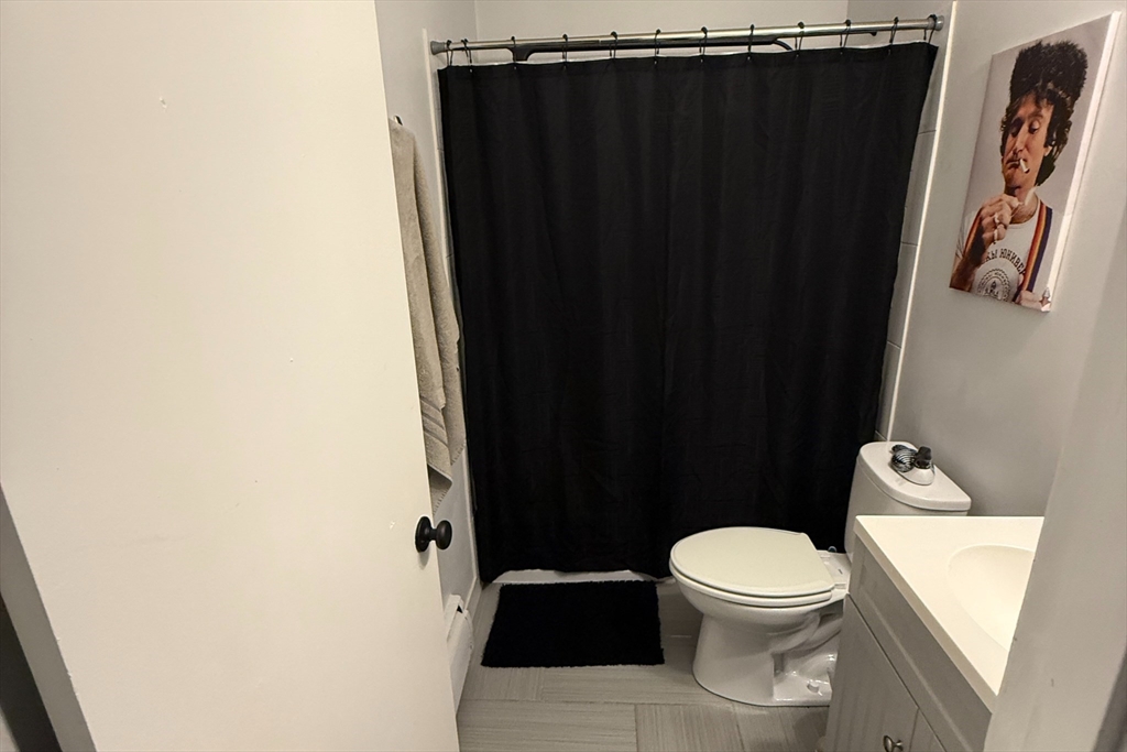 39 Willow St, West Roxbury