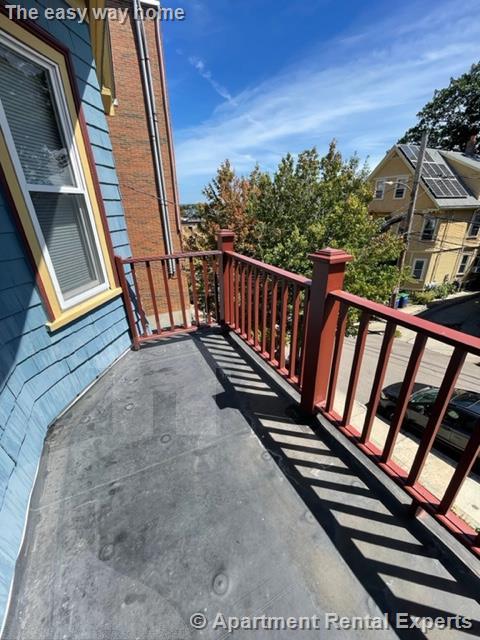 15 Conwell St, Davis Square