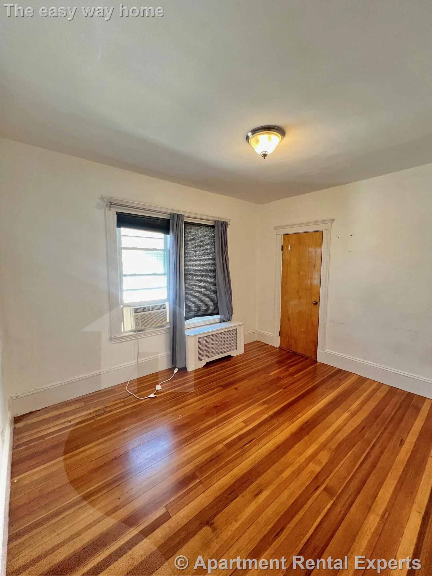 18 Alexander Ave, Medford Square