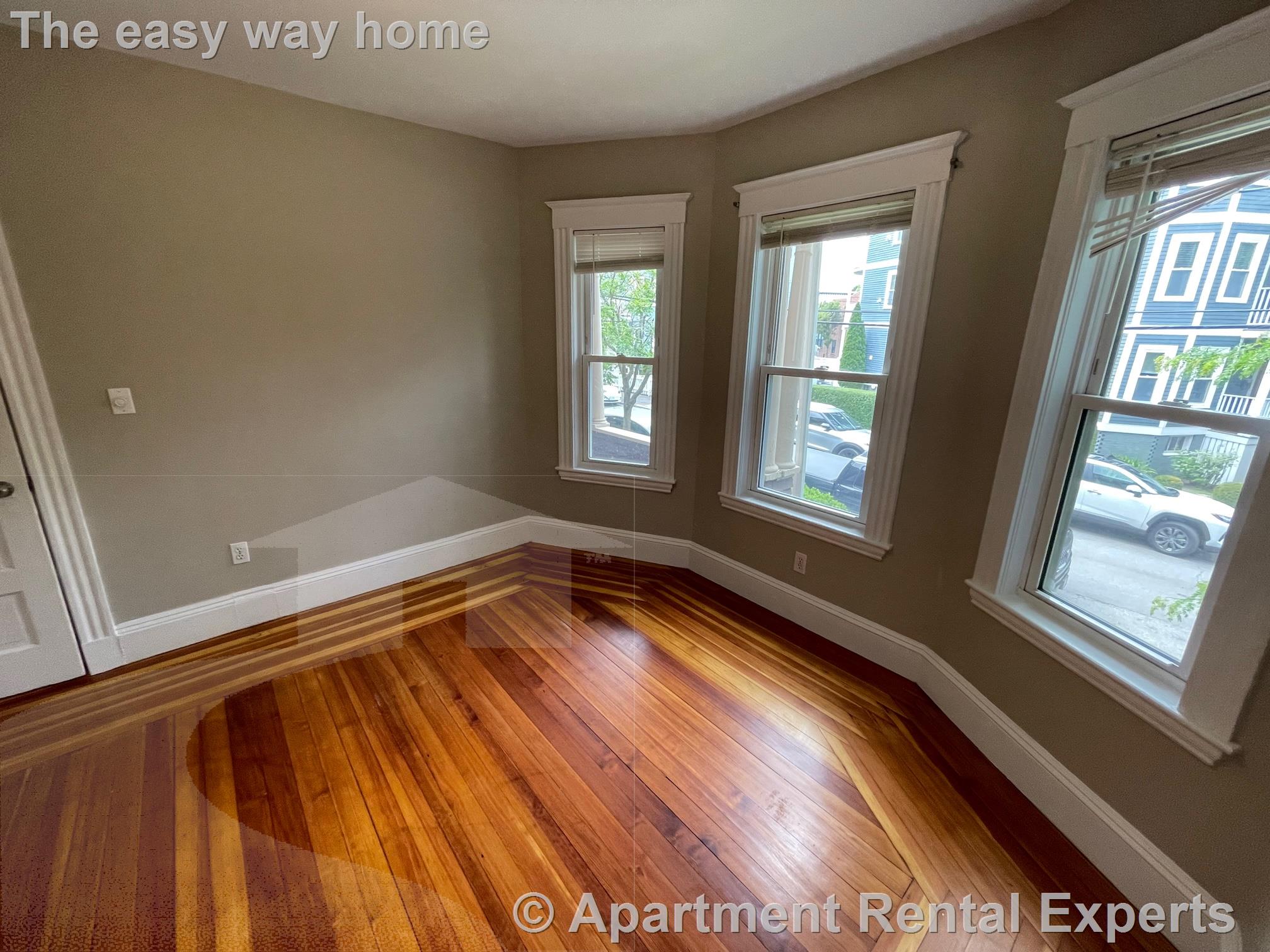 10 Cambridge Terr, Porter Square