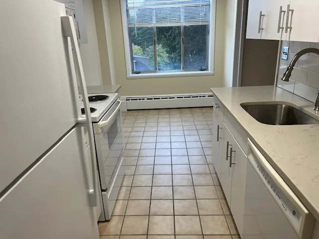 179 Elm St, Davis Square