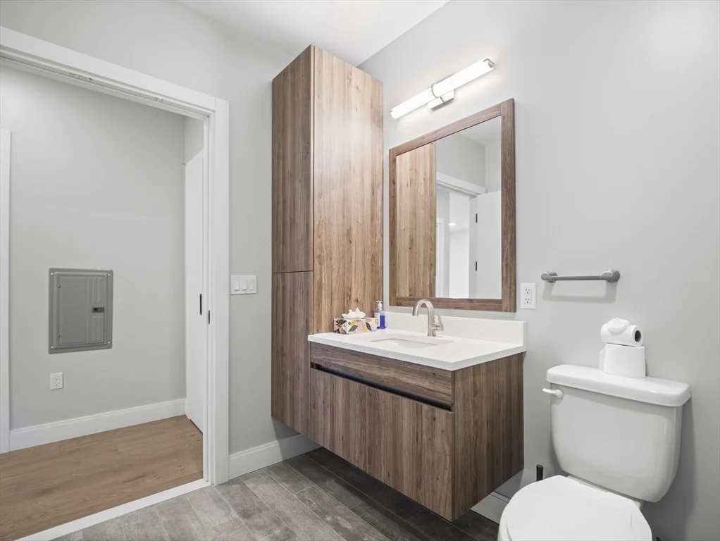 9 Central St, Spring Hill