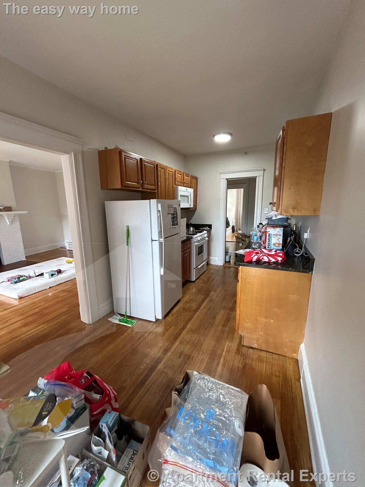 1558 Massachusetts Ave, Harvard Square