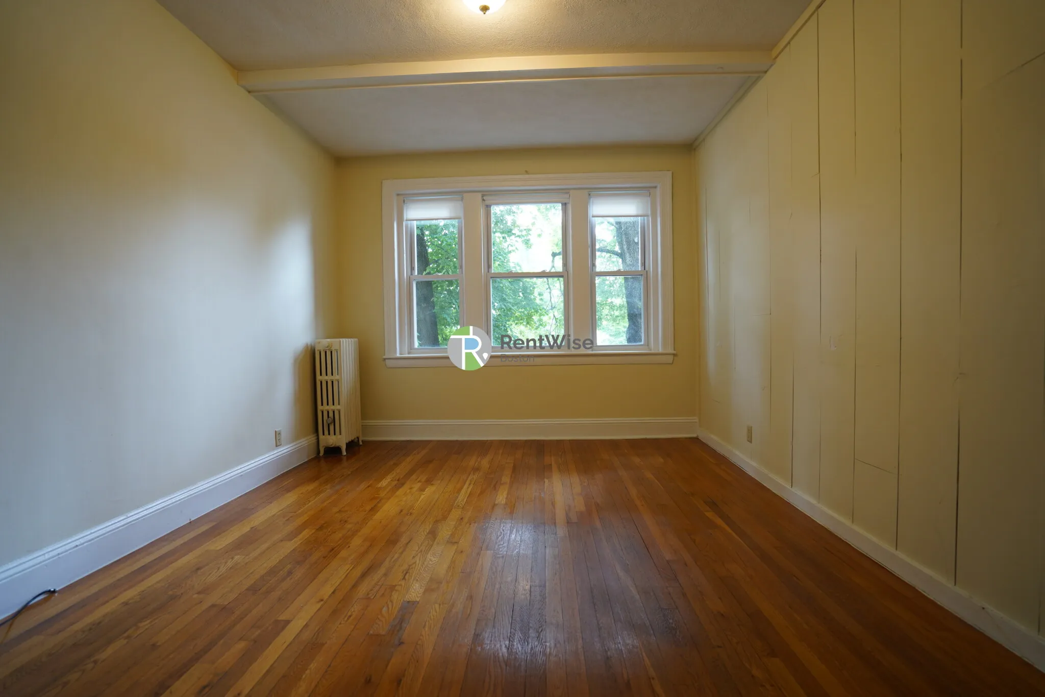 41 Chestnut Hill Ave, Brighton