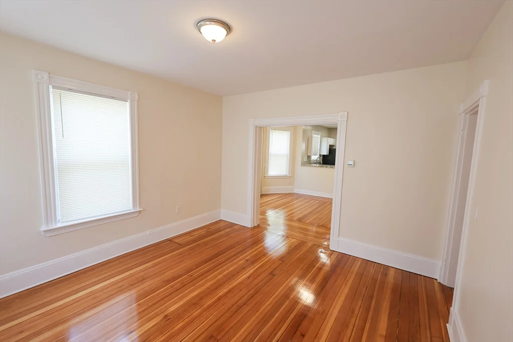 32 Robinson St, Dorchester