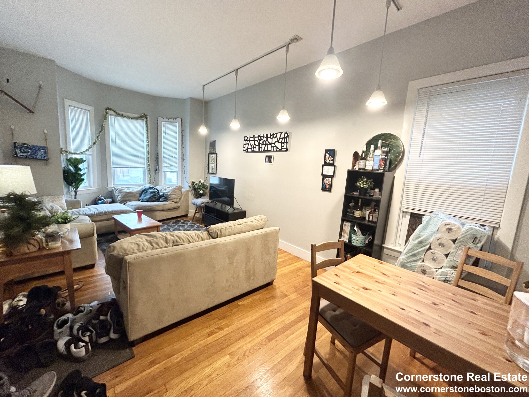 218 Columbia St, The Port