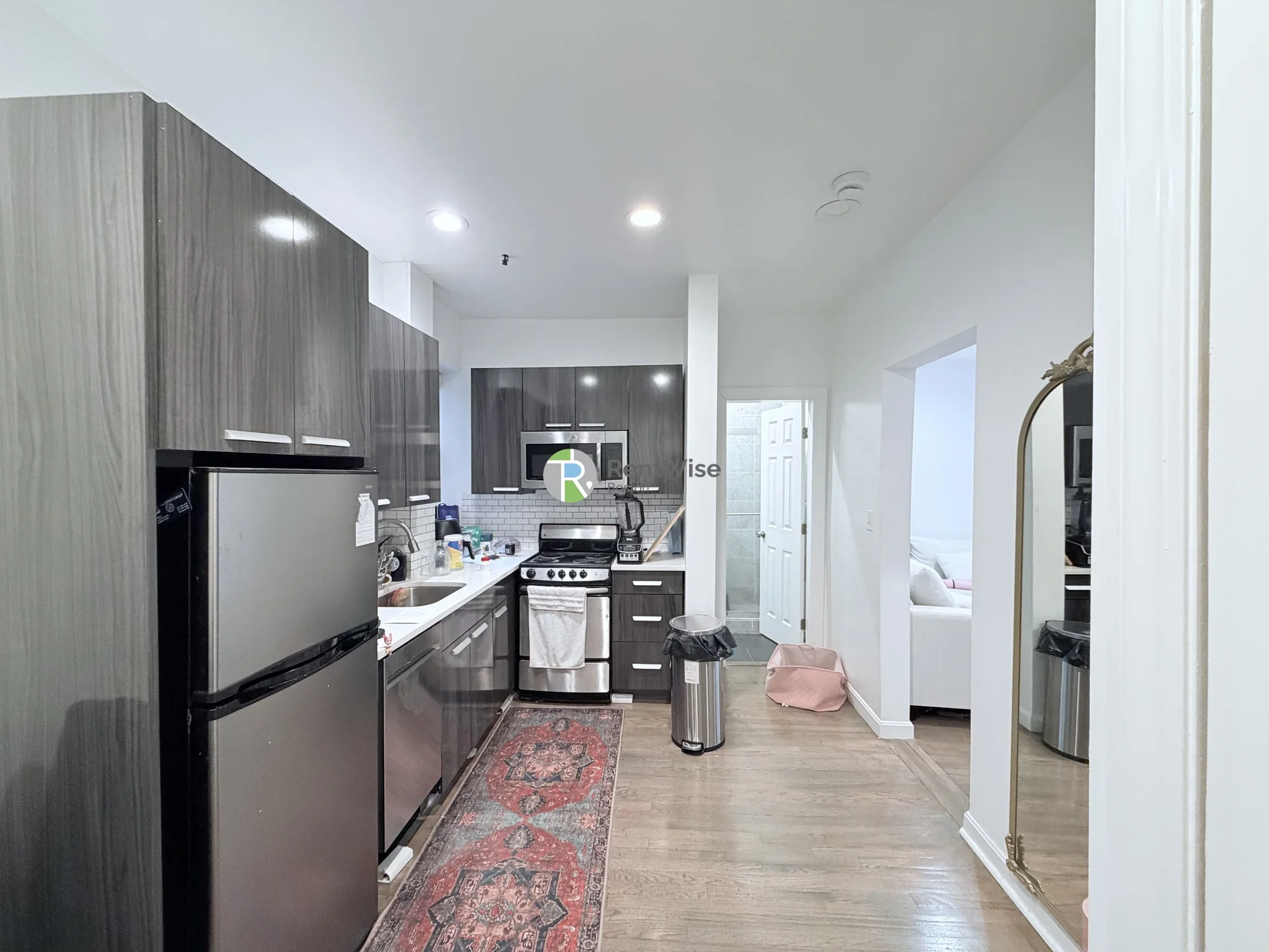 11 Peterborough St, Fenway