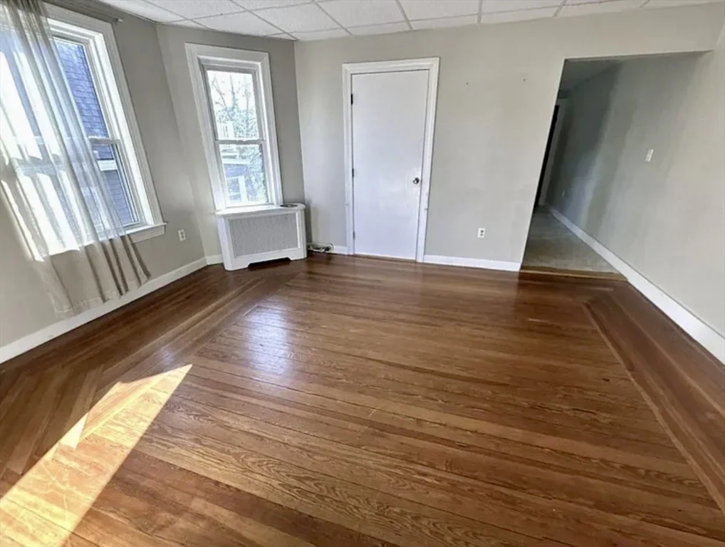 14 Dow St, West Somerville