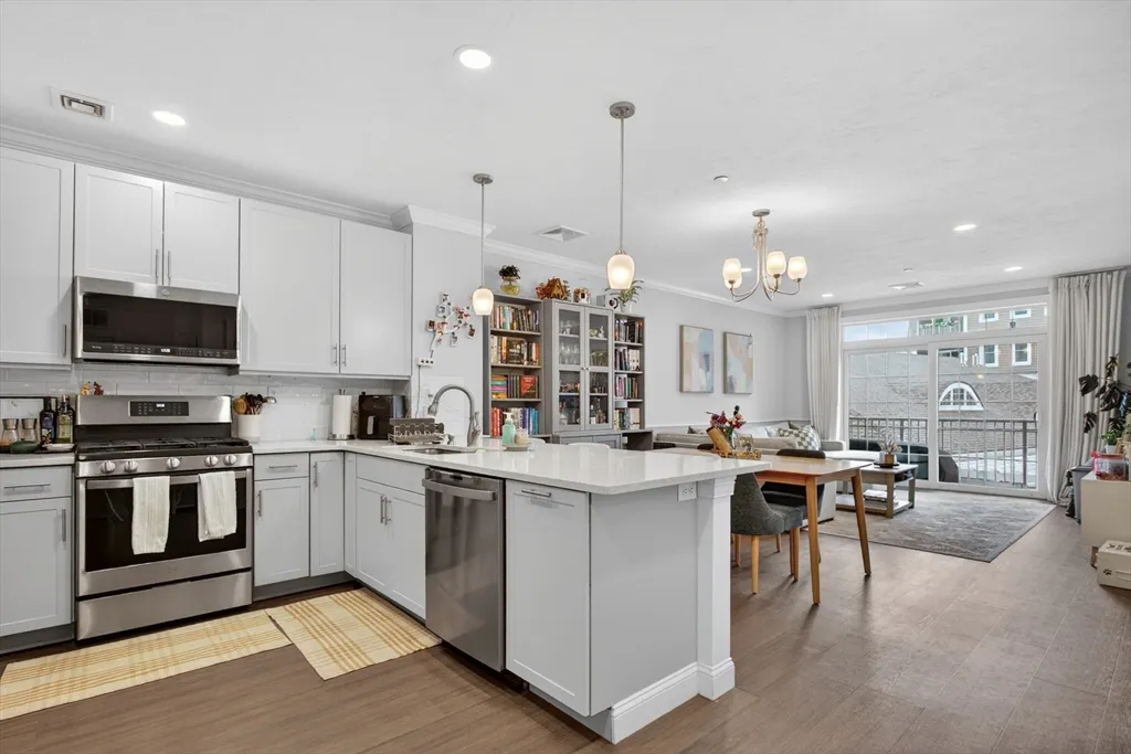 320 Middlesex Ave, Wellington